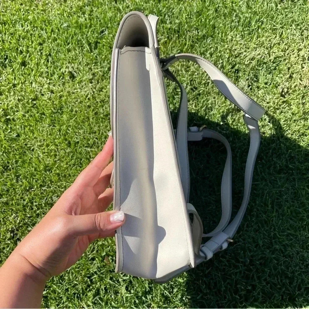 EUC Anne Klein Off-White Ava Faux Leather Backpack Bag - Picture 4 of 17